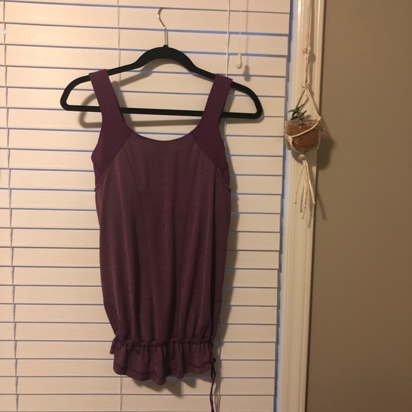 Lulu lemon tank with adjustable waist/hip - Picture 4 of 8